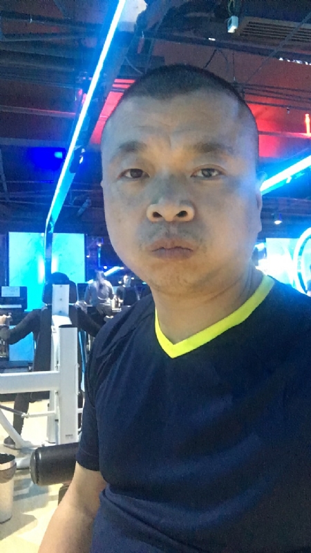 奋斗的第一张照片--佛冈交友中心